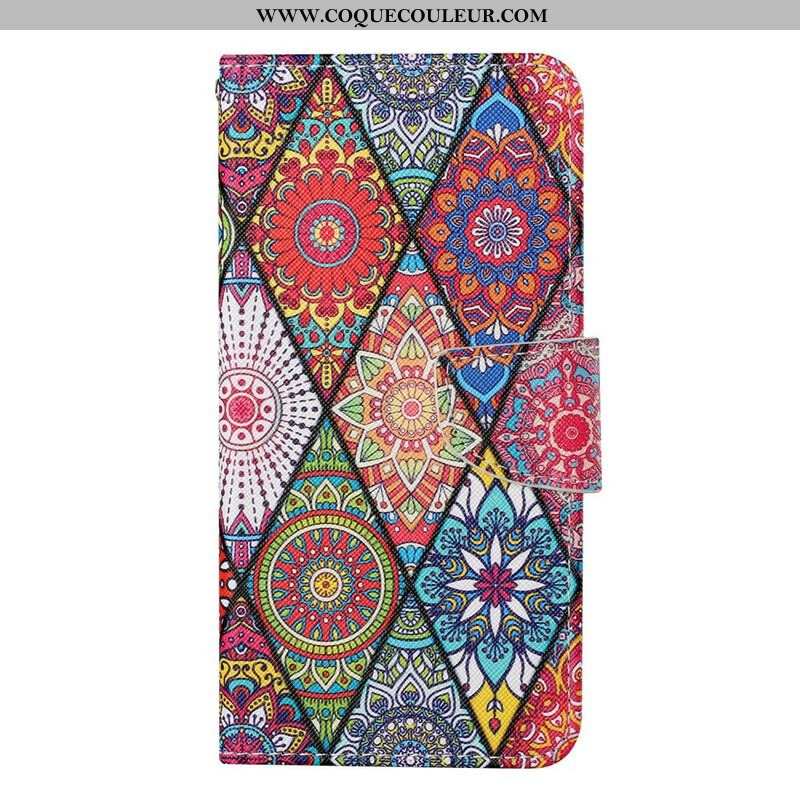 Housse iPhone 13 Pro Patchwork avec Lanière